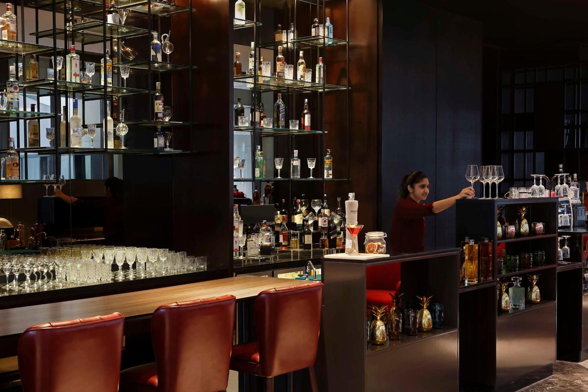Hilton Bengaluru Embassy Manyata Business Park Hotel Eksteriør billede