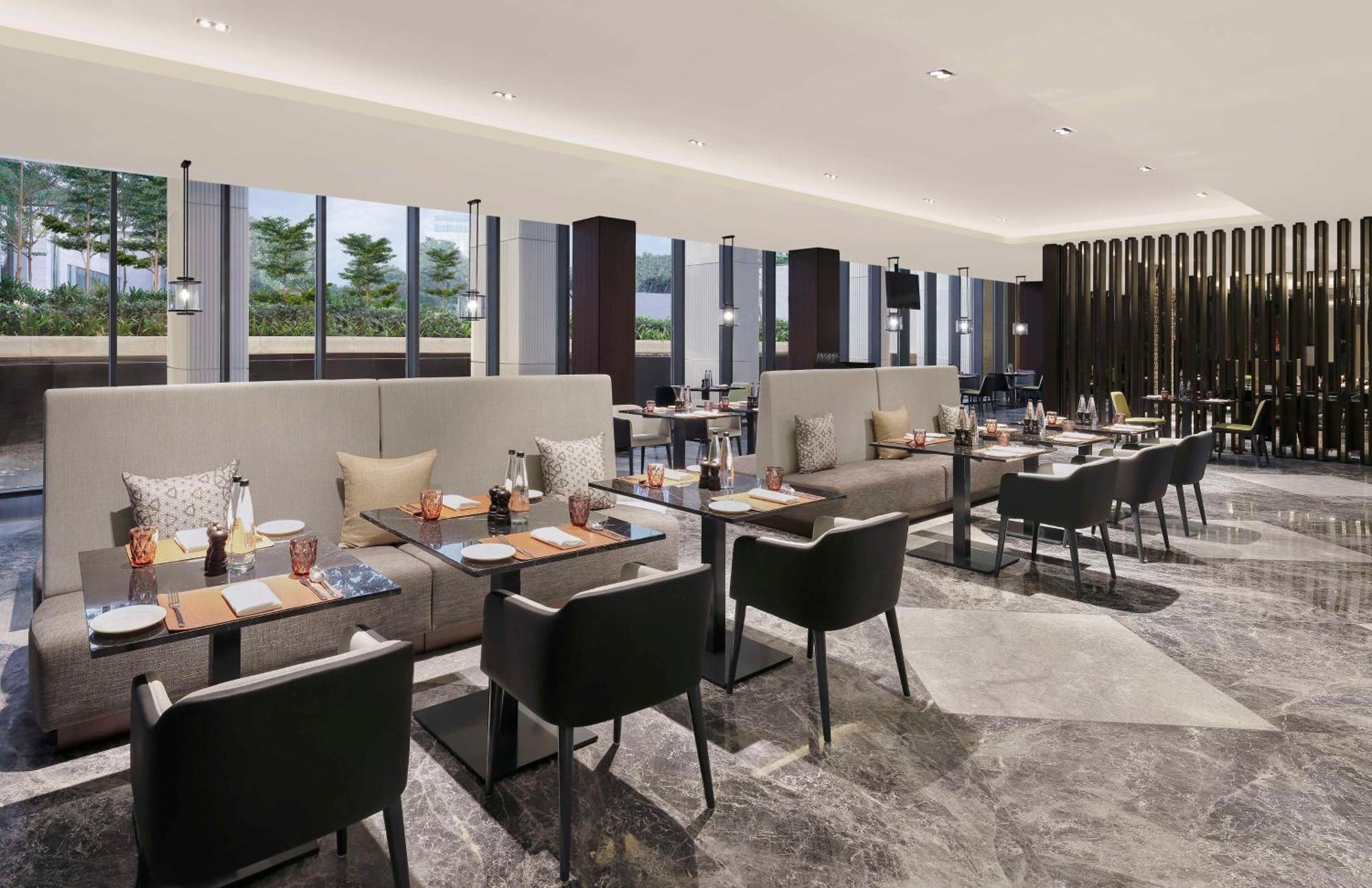 Hilton Bengaluru Embassy Manyata Business Park Hotel Eksteriør billede