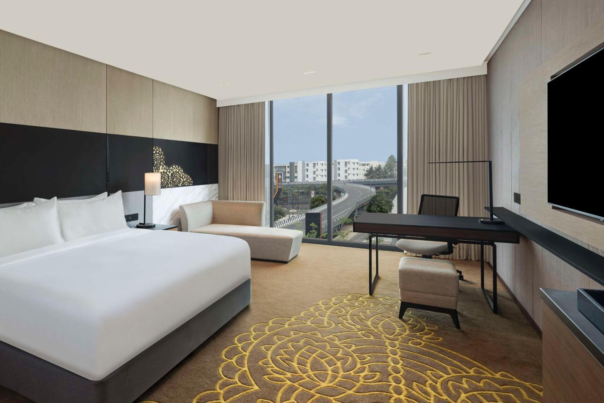 Hilton Bengaluru Embassy Manyata Business Park Hotel Eksteriør billede