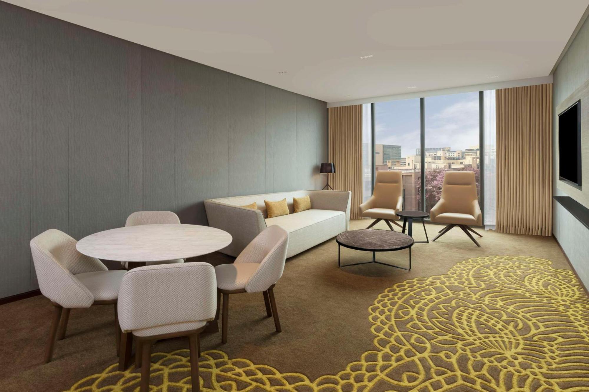 Hilton Bengaluru Embassy Manyata Business Park Hotel Eksteriør billede