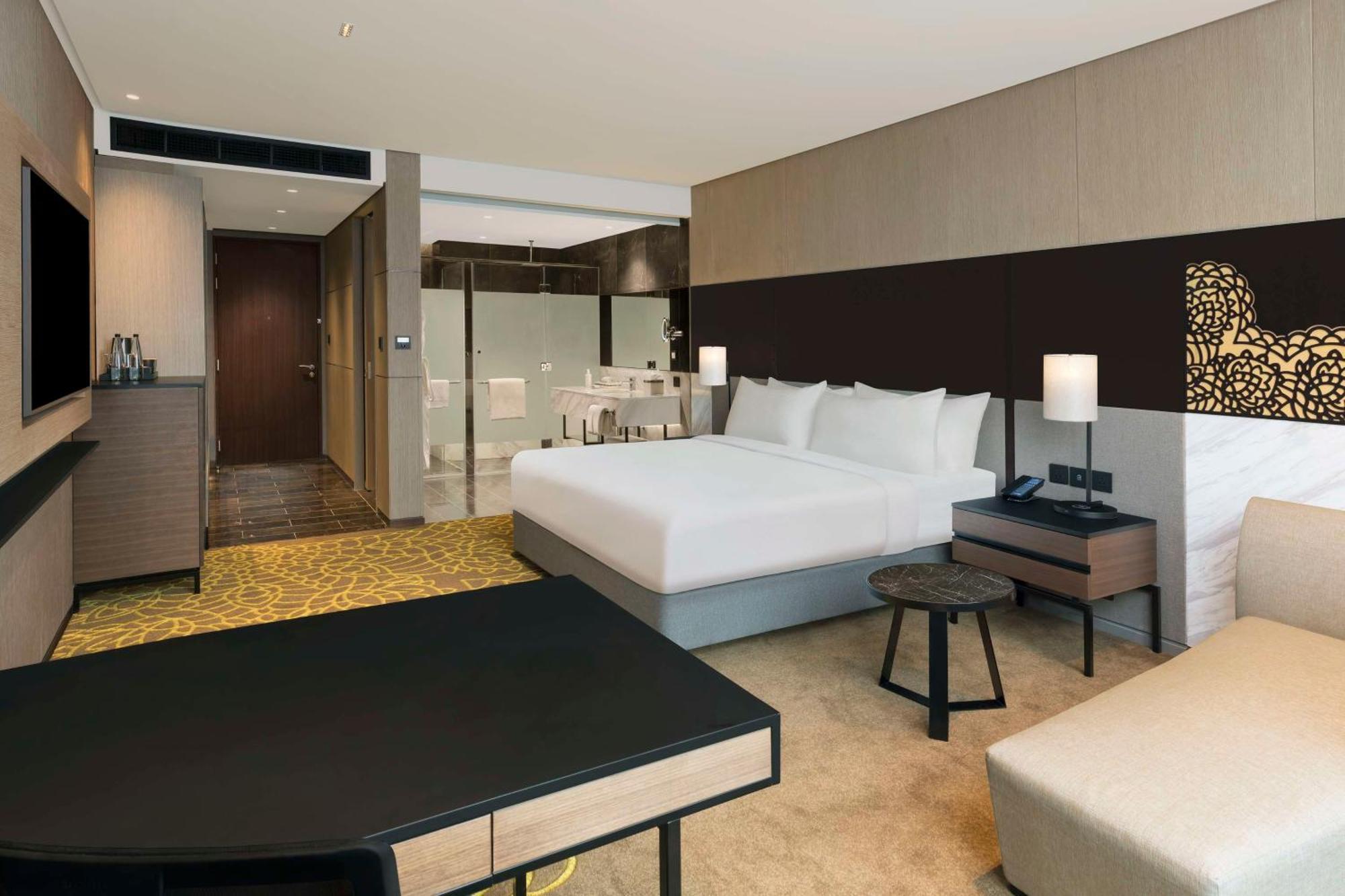 Hilton Bengaluru Embassy Manyata Business Park Hotel Eksteriør billede