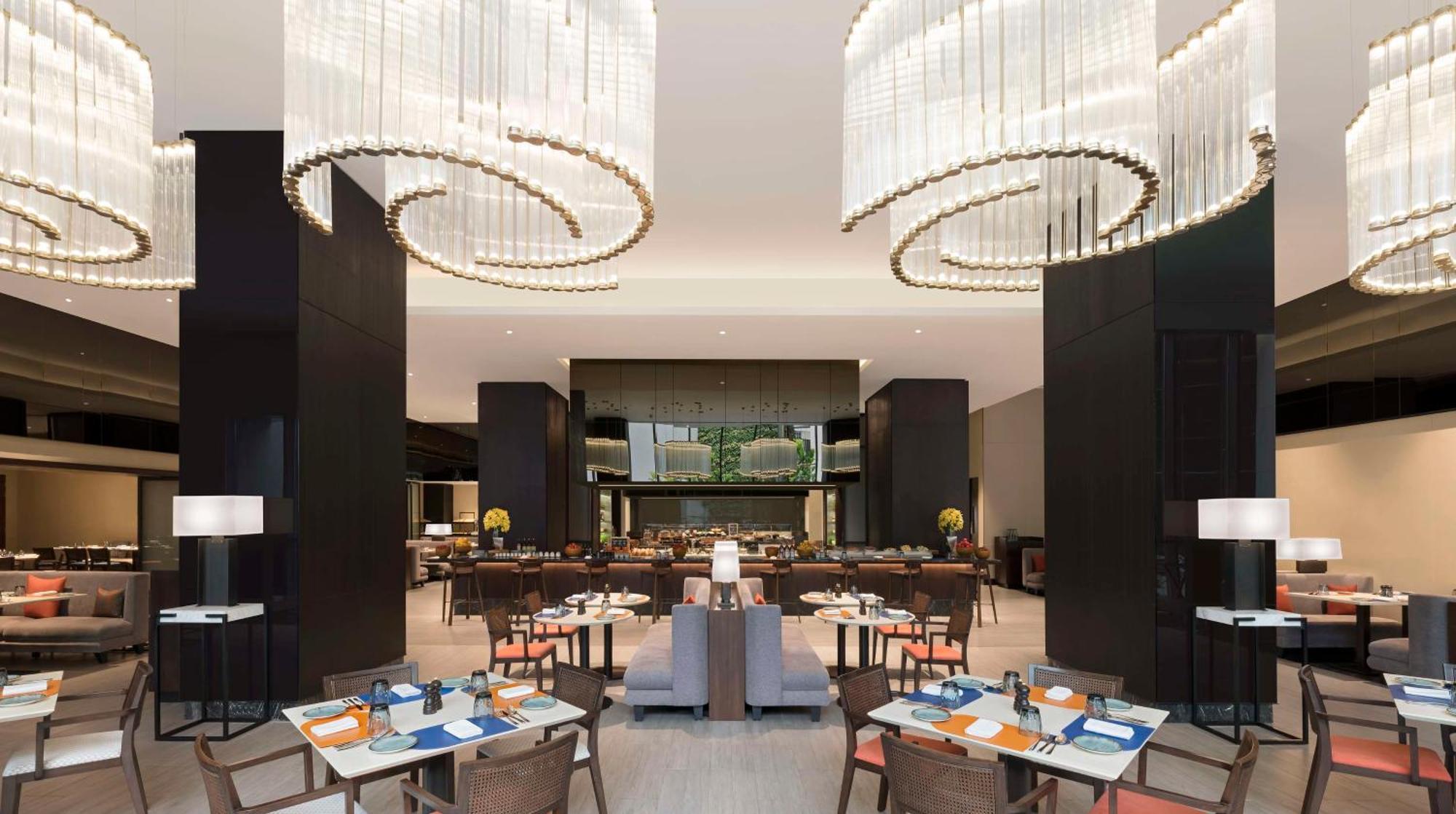 Hilton Bengaluru Embassy Manyata Business Park Hotel Eksteriør billede