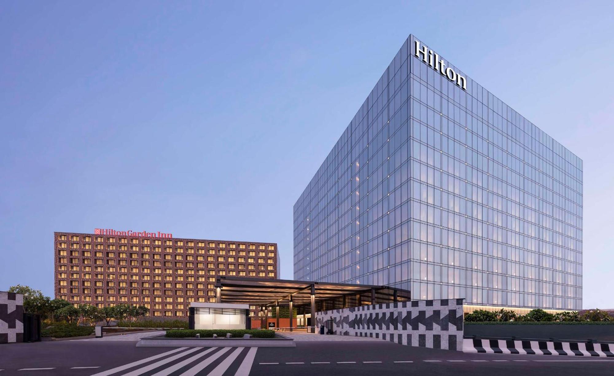 Hilton Bengaluru Embassy Manyata Business Park Hotel Eksteriør billede